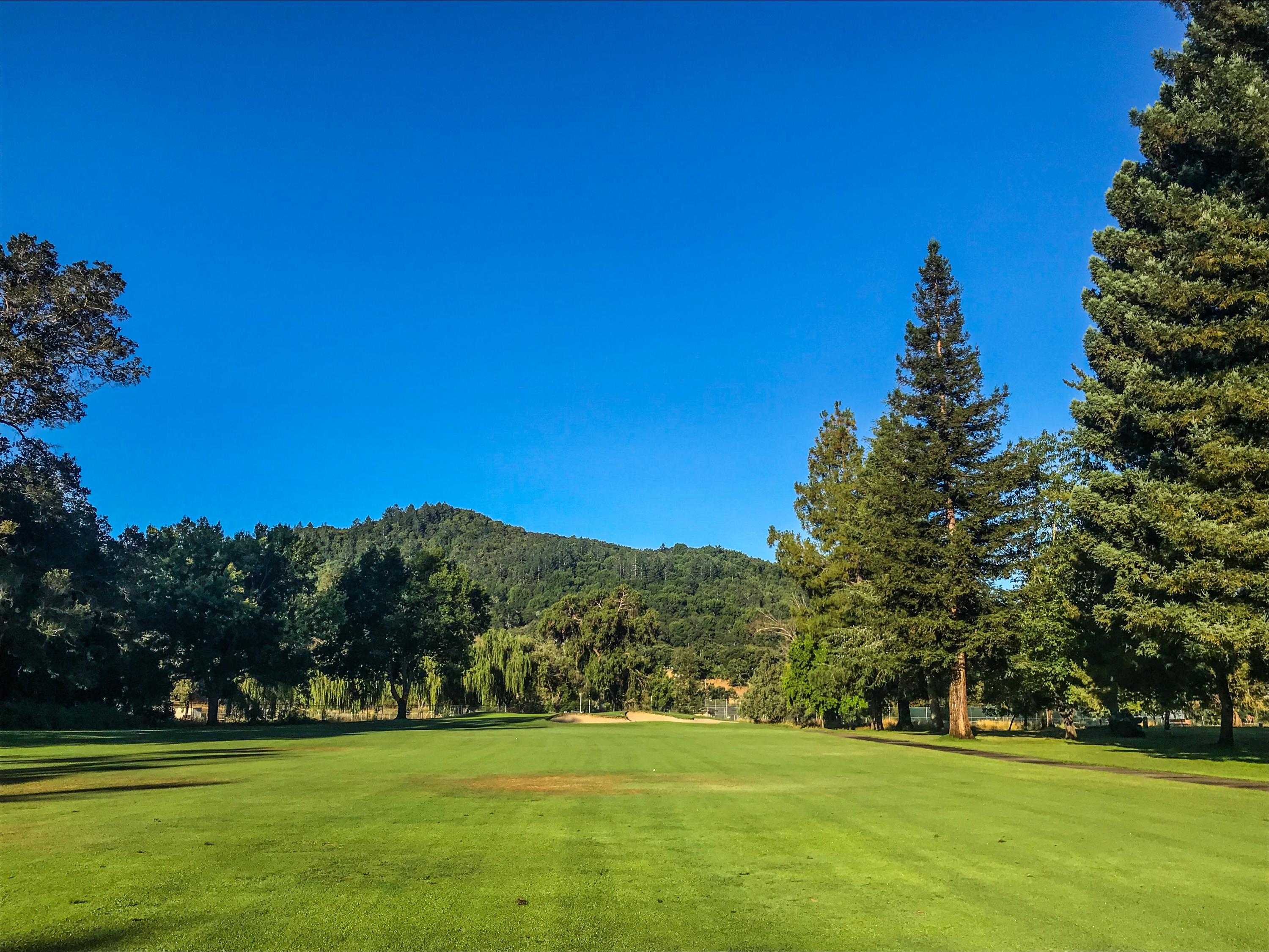 Valley Golf Course Details and Information in Northern