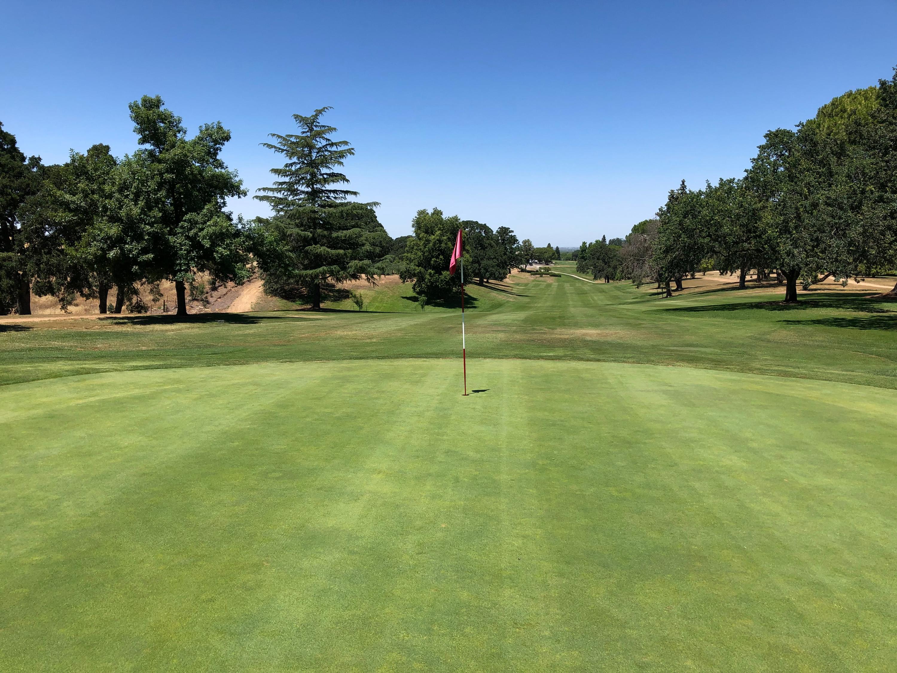 Arbuckle Golf Club Details and Information in Northern California