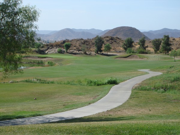 hemet golf club driving range